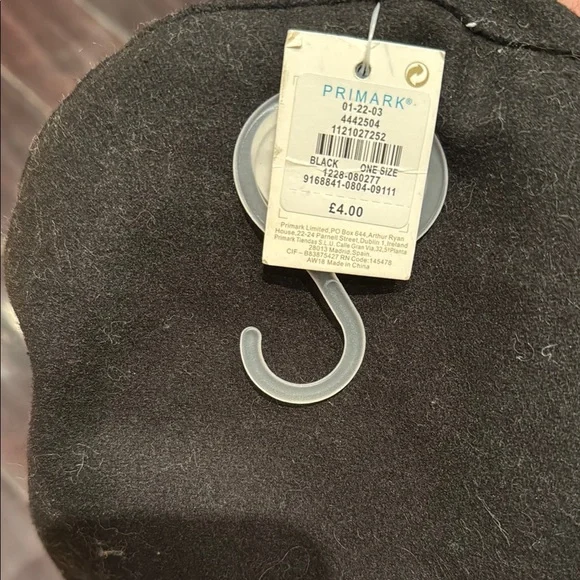 Black Newsboy Cap - Picture 3 of 3